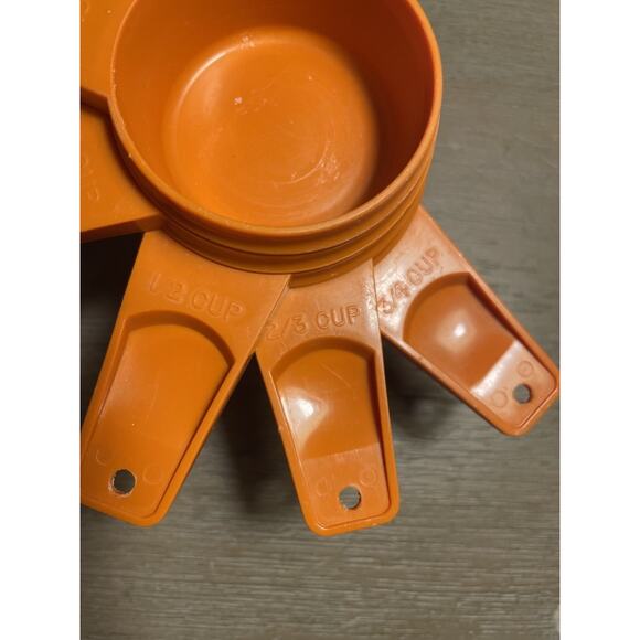 Tupperware Measuring Stacking Cups Set of 5 Orange VTG 1970sRetro-1 cup missing - Picture 6 of 8